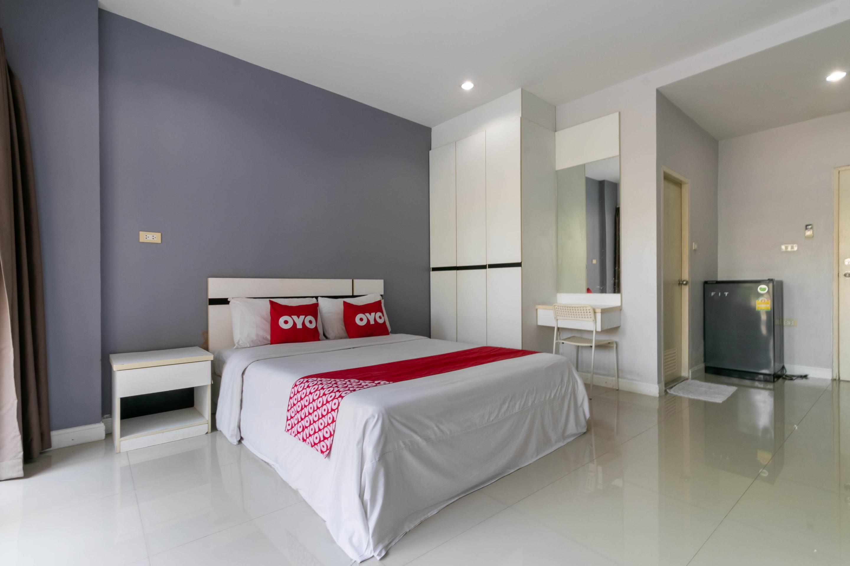 Oyo 75389 Pandora House Hotel Pattaya Ngoại thất bức ảnh