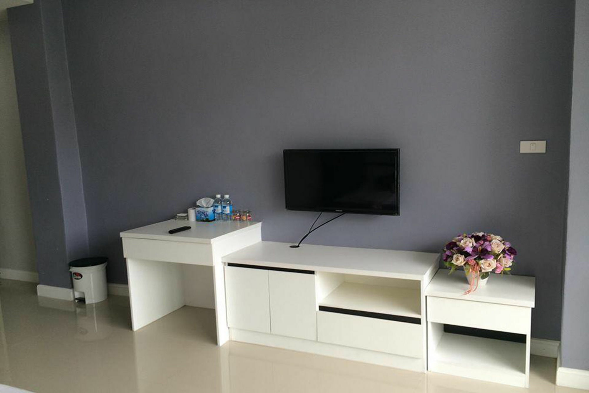 Oyo 75389 Pandora House Hotel Pattaya Ngoại thất bức ảnh